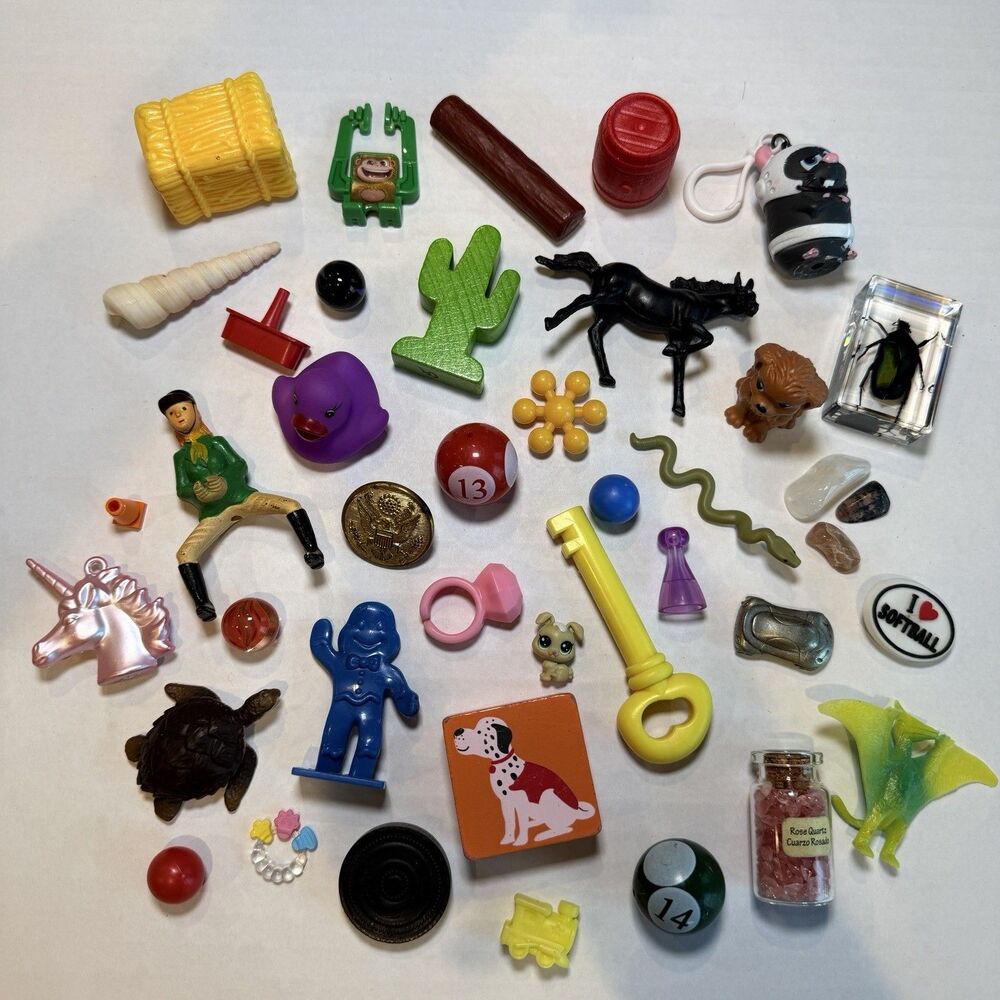 Miniature Trinket Shelf Mini Item Mixed Lot Toys Game 40 Pieces Vintage Tiny #3